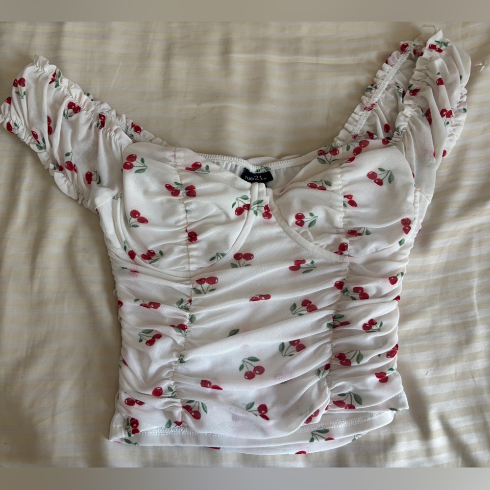 Rue21 White Cherry Print Ruched Crop Top